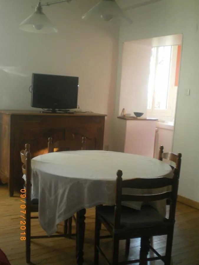 Maison de campagne MONTCUQ en Quercy Blanc
